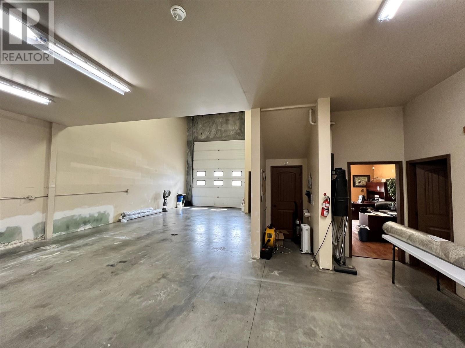 4 3312 Appaloosa Road, Kelowna
