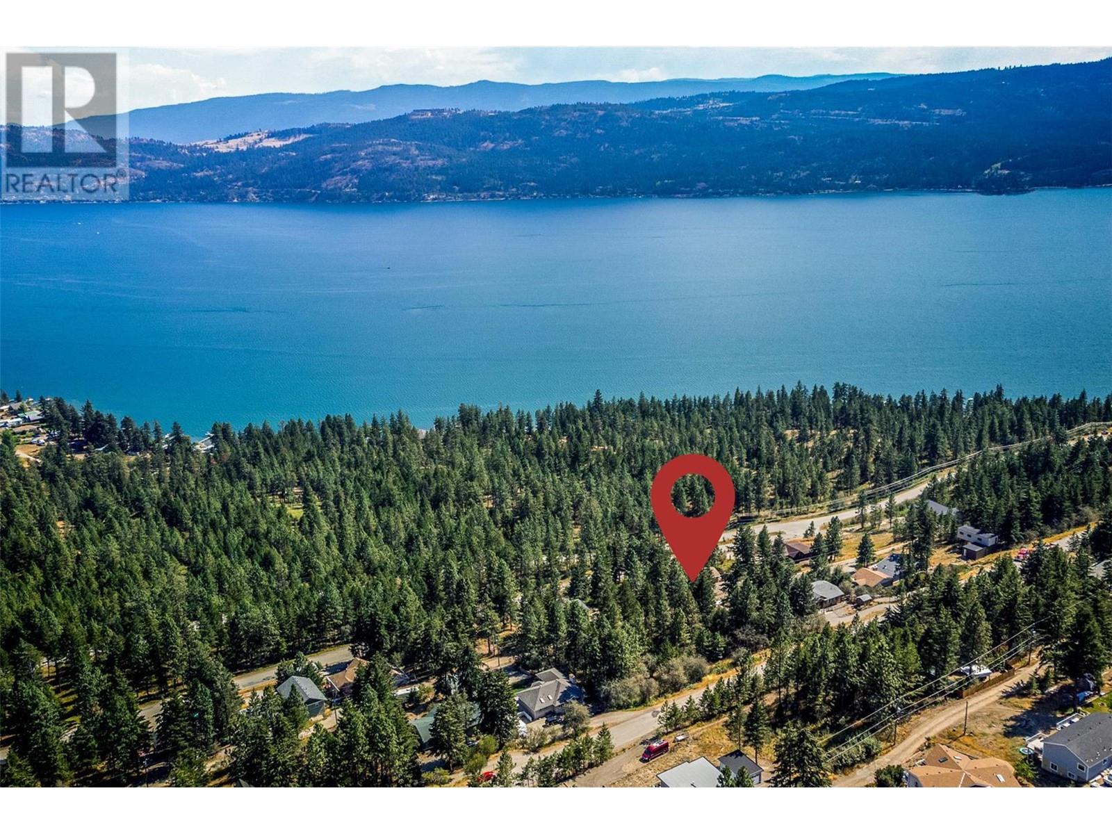  10523 Westshore Road, Vernon