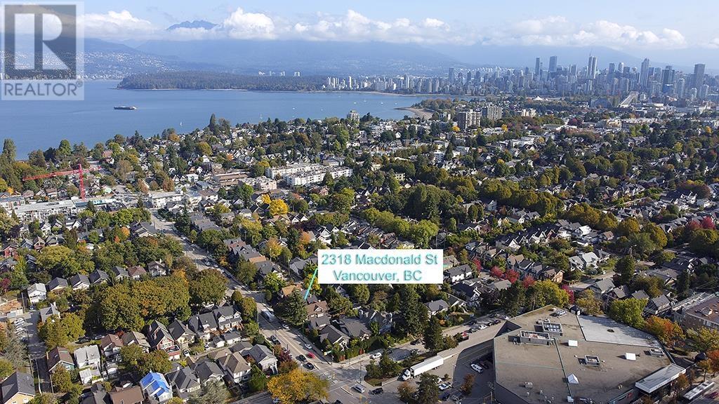 2318 MACDONALD STREET, Vancouver