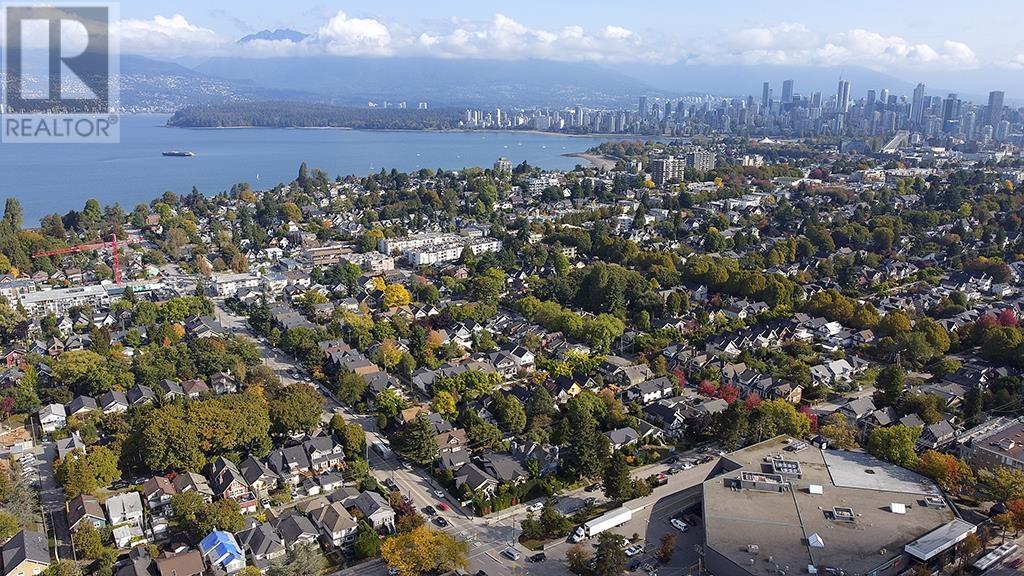 Photo 12 of 2318 Macdonald Street, Vancouver BC