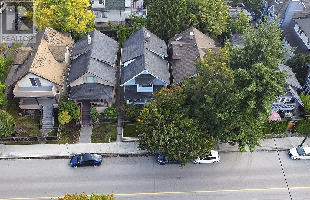 Photo 22 of 2318 Macdonald Street, Vancouver BC