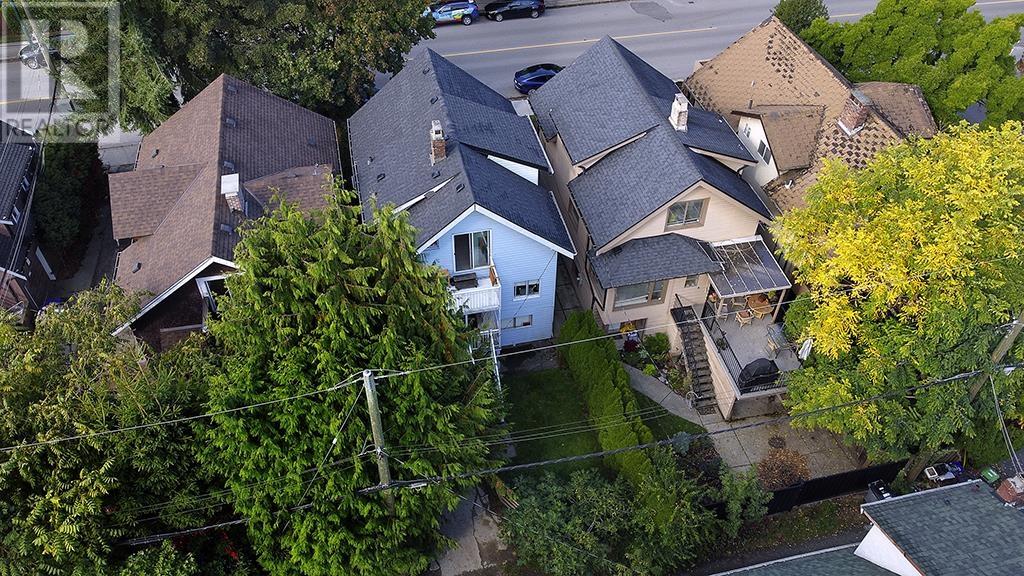 Photo 25 of 2318 Macdonald Street, Vancouver BC