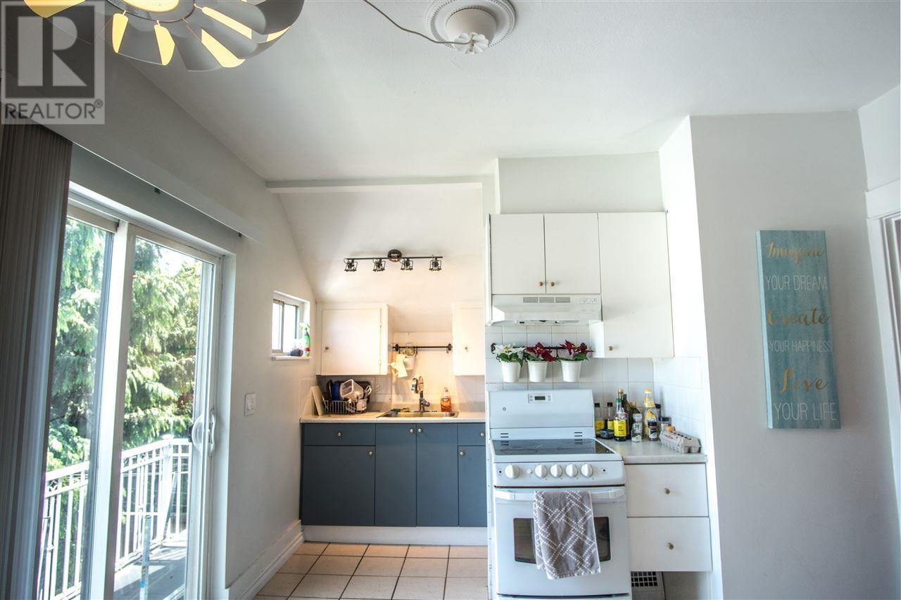 Photo 31 of 2318 Macdonald Street, Vancouver BC