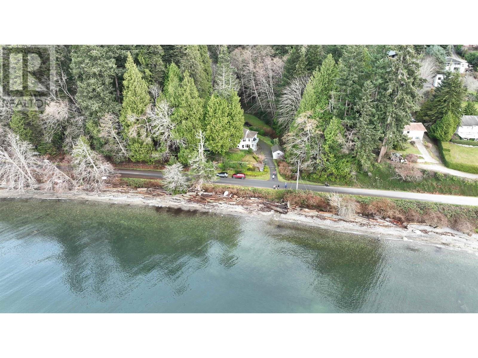 1730 OCEAN BEACH ESPLANADE, Gibsons
