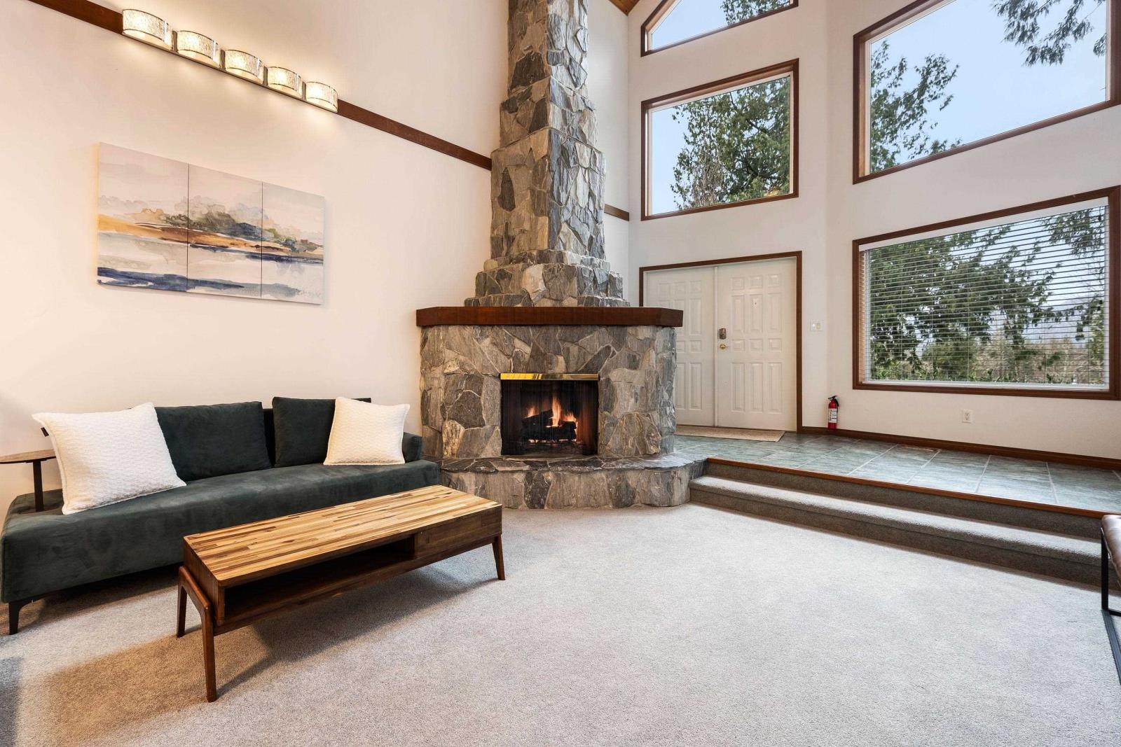 42160 MAJUBA HILL ROAD, Majuba Hill, Chilliwack real estate listing R2951934