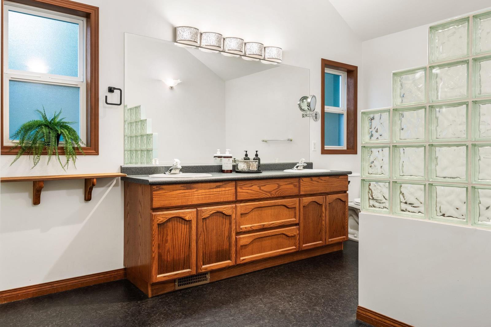 42160 MAJUBA HILL ROAD, Majuba Hill, Chilliwack real estate listing R2951934