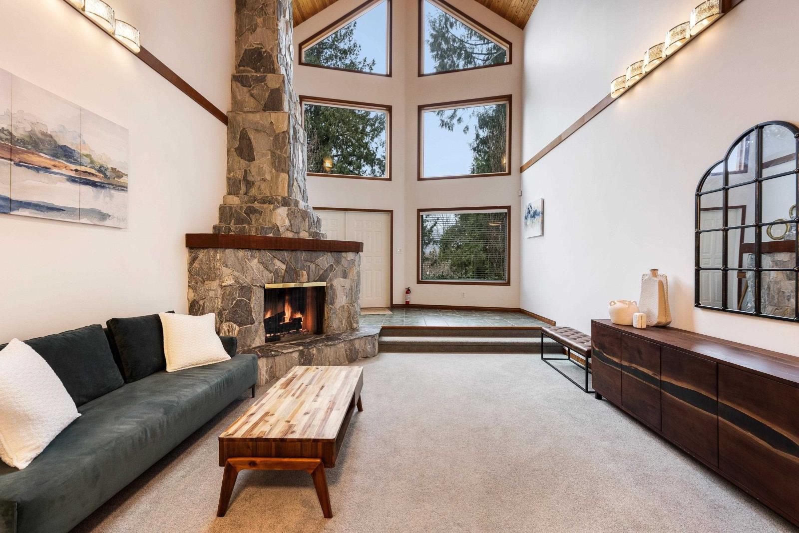 42160 MAJUBA HILL ROAD, Majuba Hill, Chilliwack real estate listing R2951934