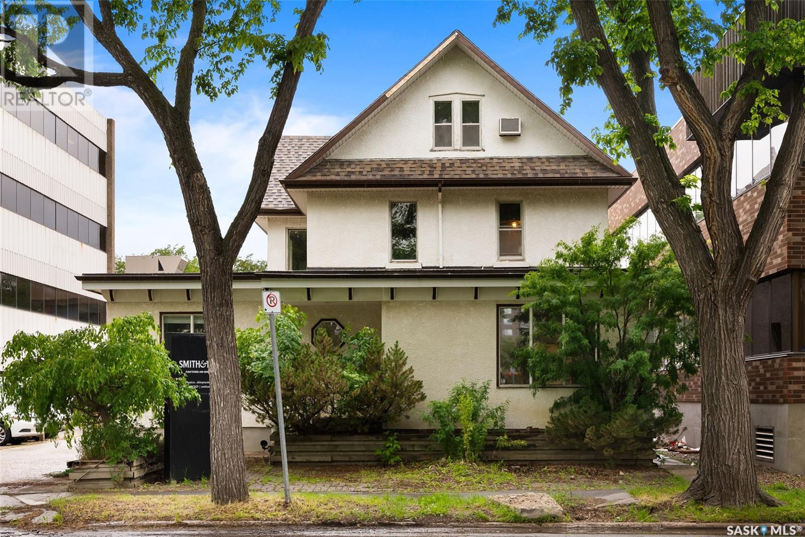 Photo 1 of 2062 Cornwall Street, Regina SK