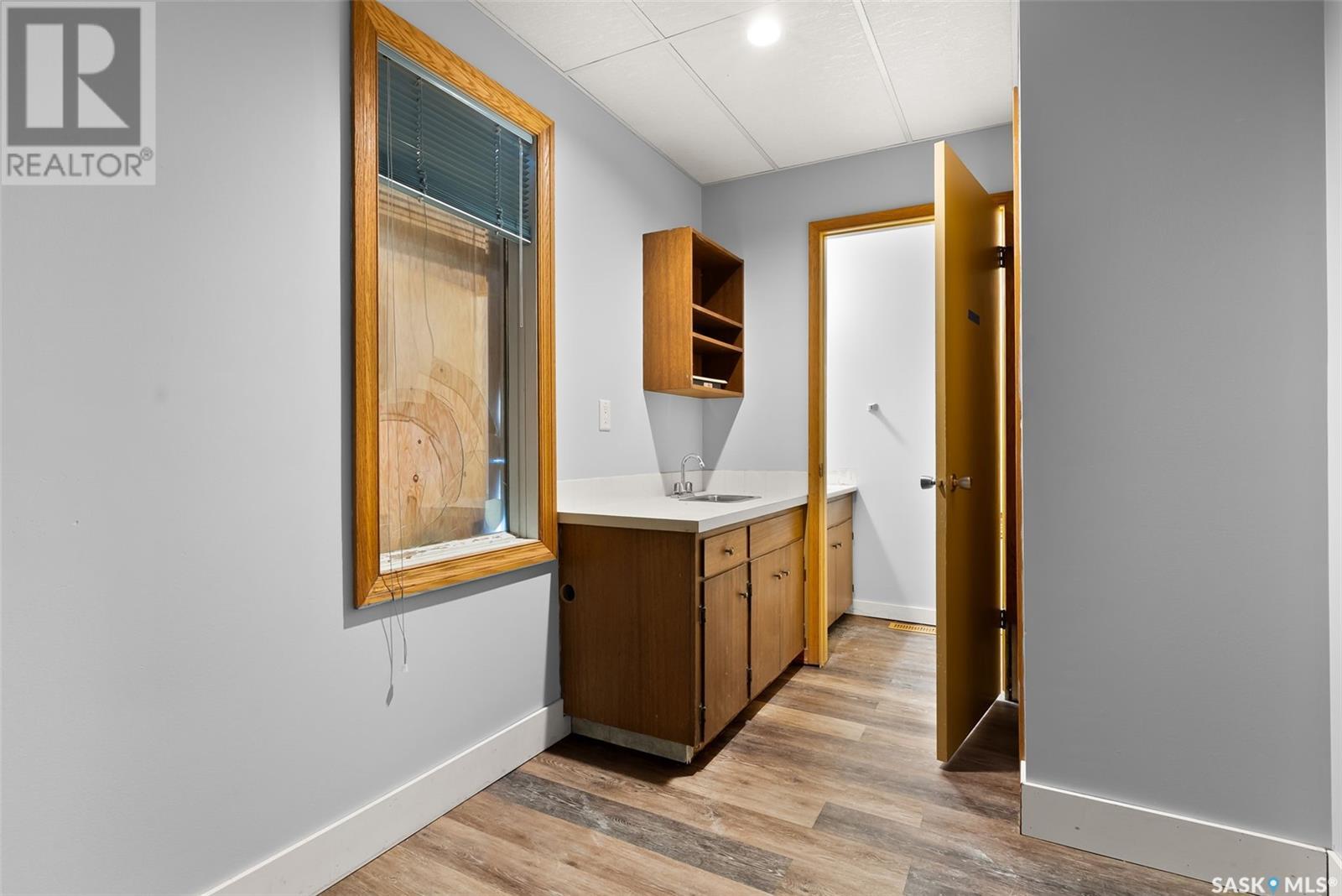 Photo 19 of 2062 Cornwall Street, Regina SK