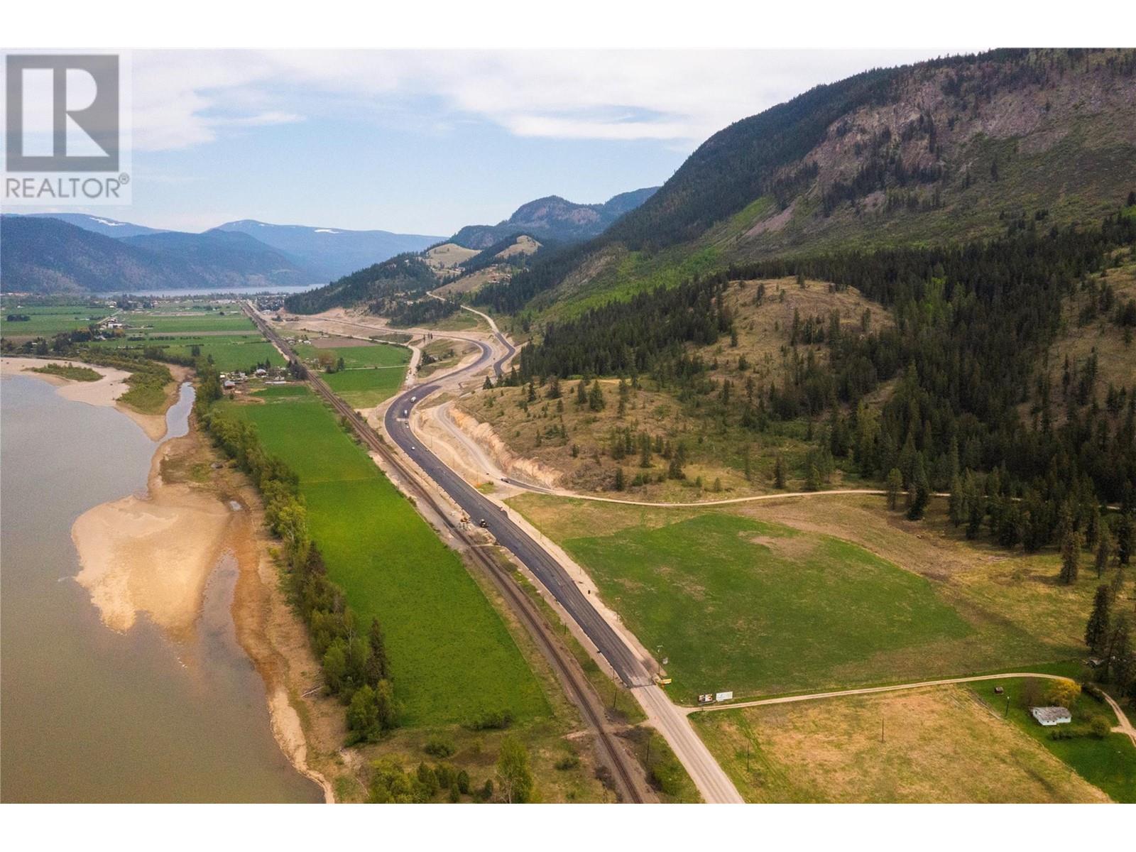 Photo 8 of 5720 Vla Road, Chase BC