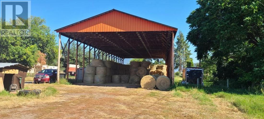 Photo 2 of 5720 Vla Road, Chase BC