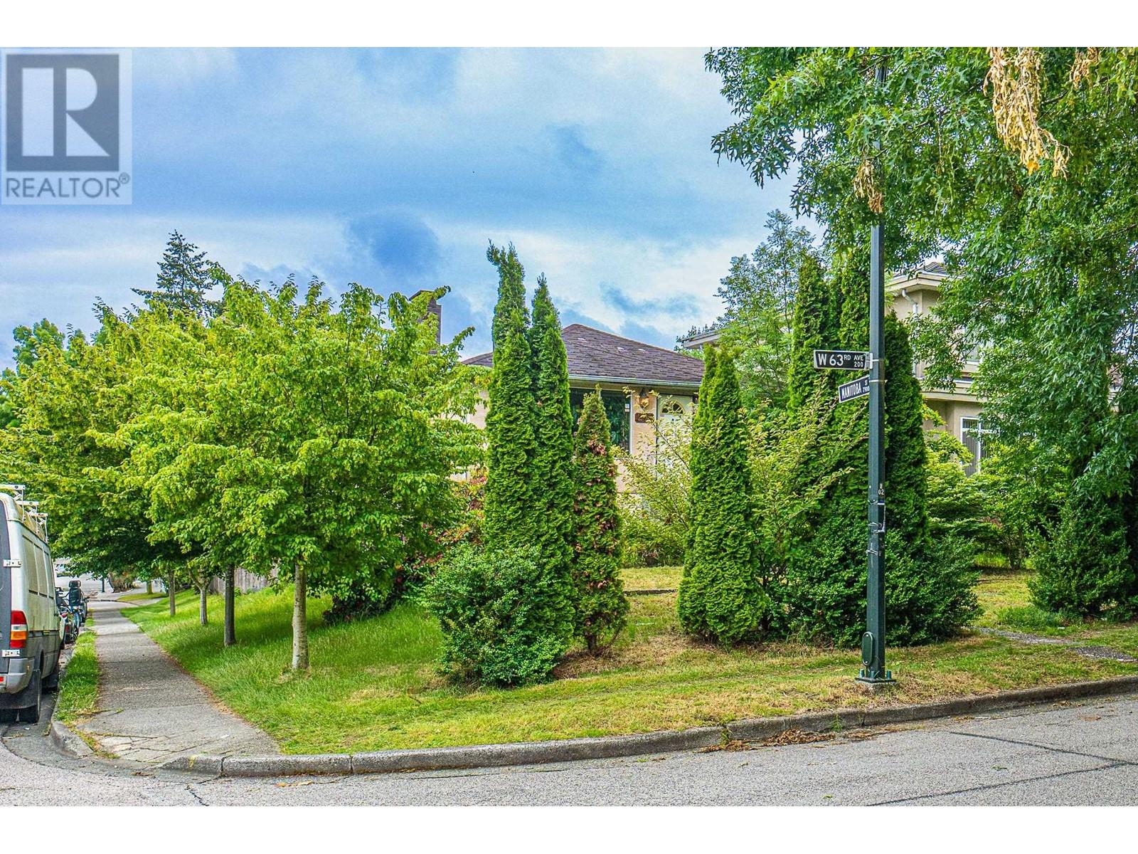 204 W 63RD AVENUE, Vancouver