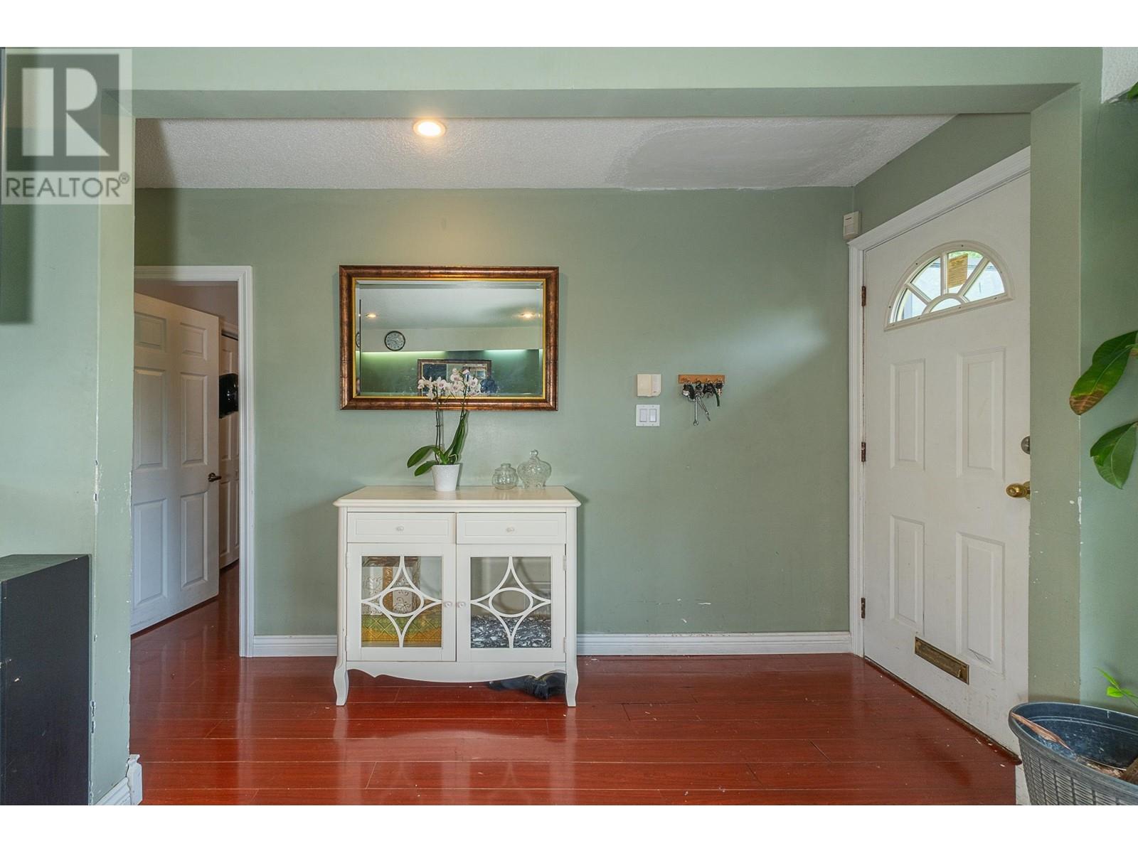 204 W 63RD AVENUE, Vancouver