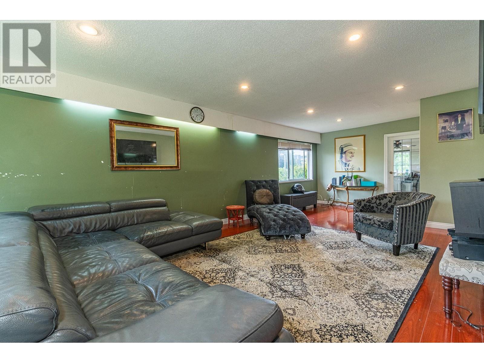 204 W 63RD AVENUE, Vancouver