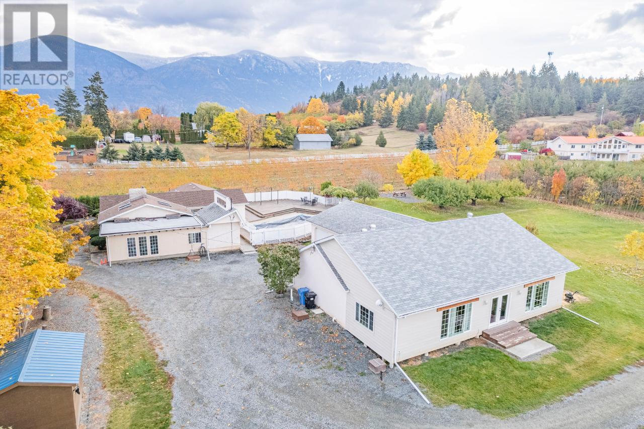 2819 ERICKSON Road, Erickson
