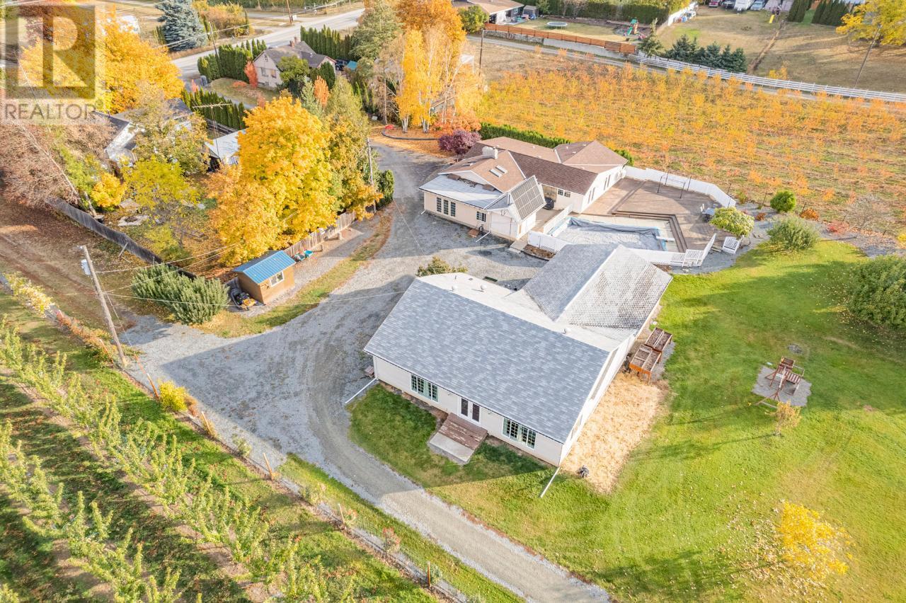 2819 ERICKSON Road, Erickson