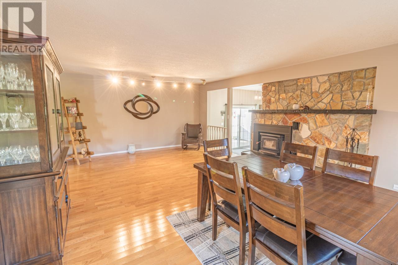 2819 ERICKSON Road, Erickson