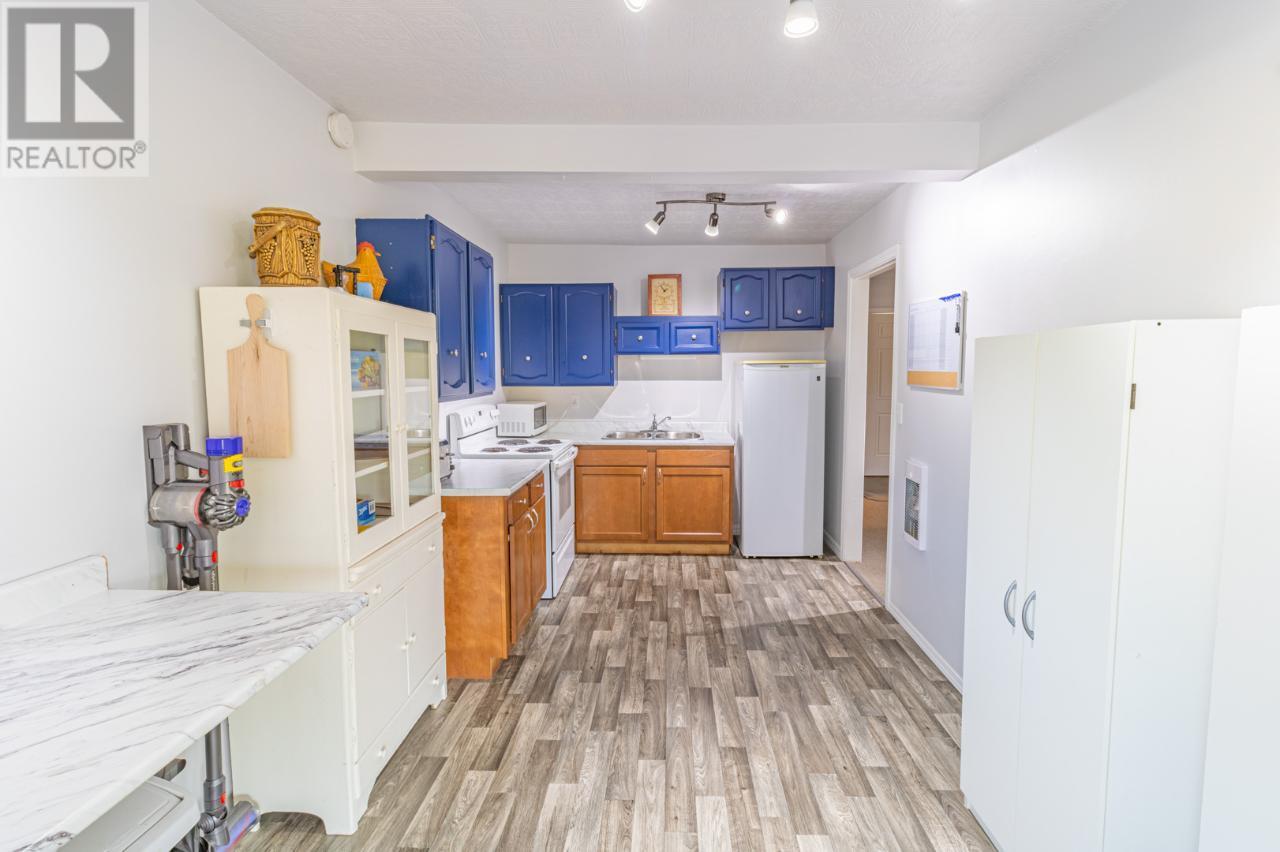 2819 ERICKSON Road, Erickson