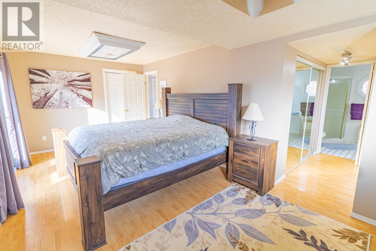2819 ERICKSON Road - 27