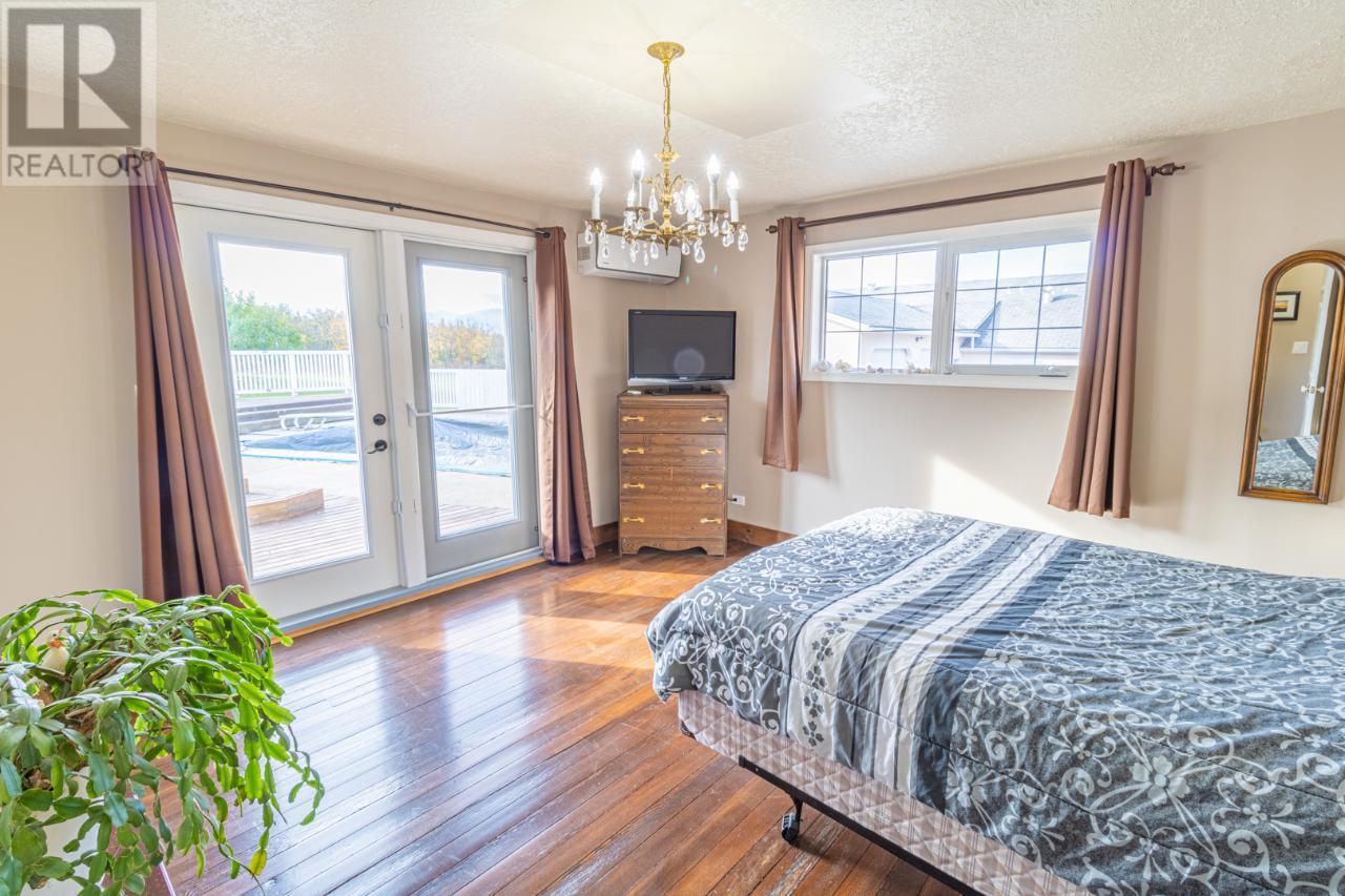 2819 ERICKSON Road, Erickson