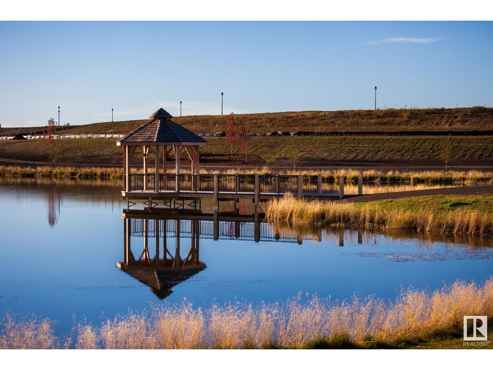 1077 GENESIS LAKE BV, Stony Plain