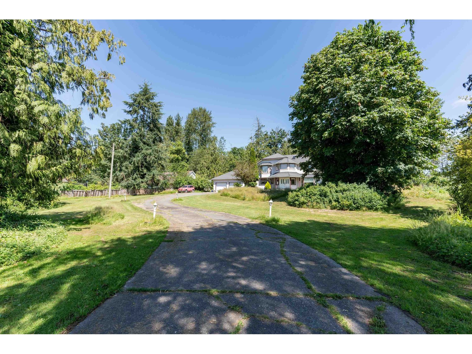 20745 68 AVENUE, Langley real estate listing R2952071