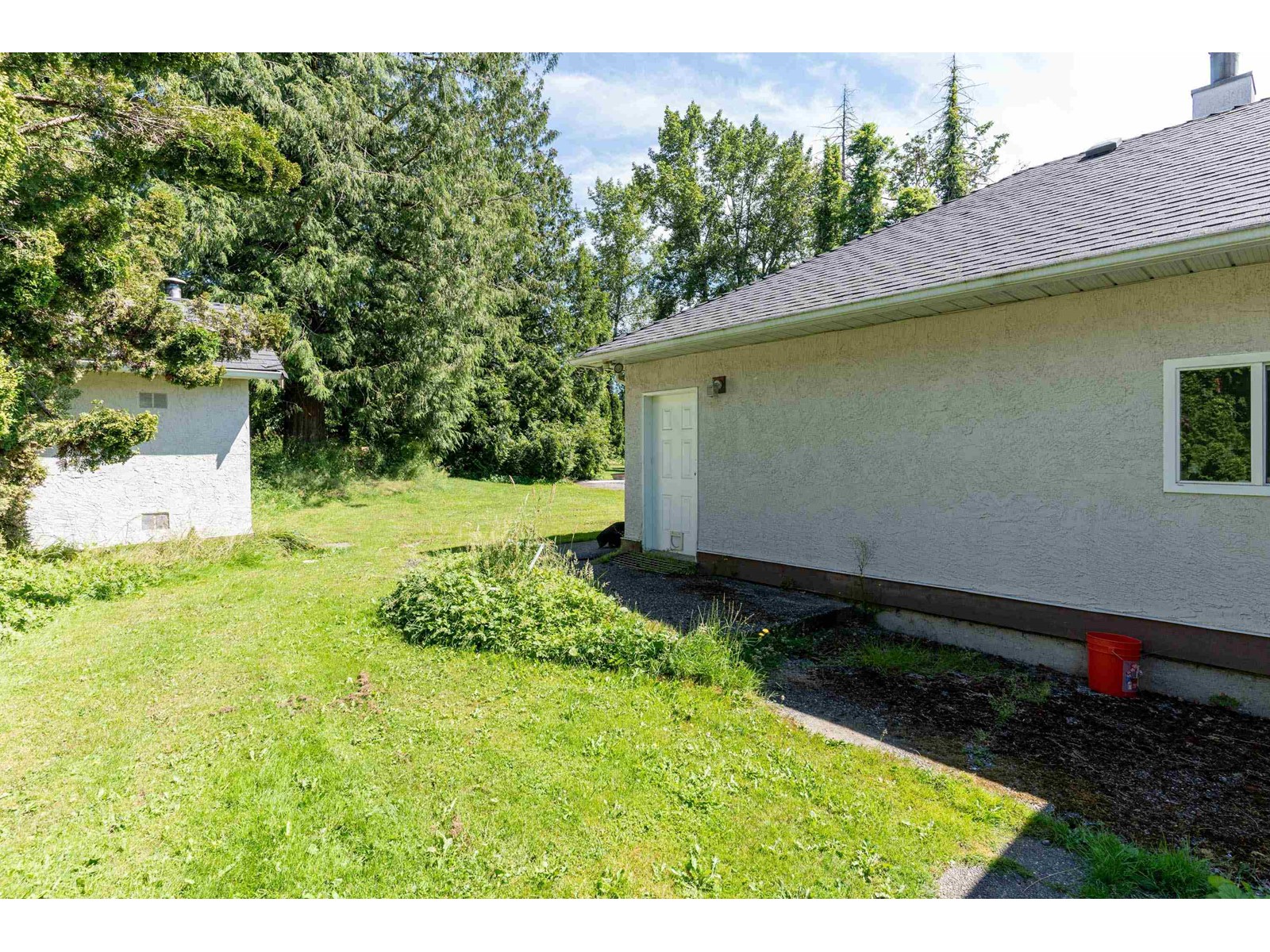 20745 68 AVENUE, Langley real estate listing R2952071