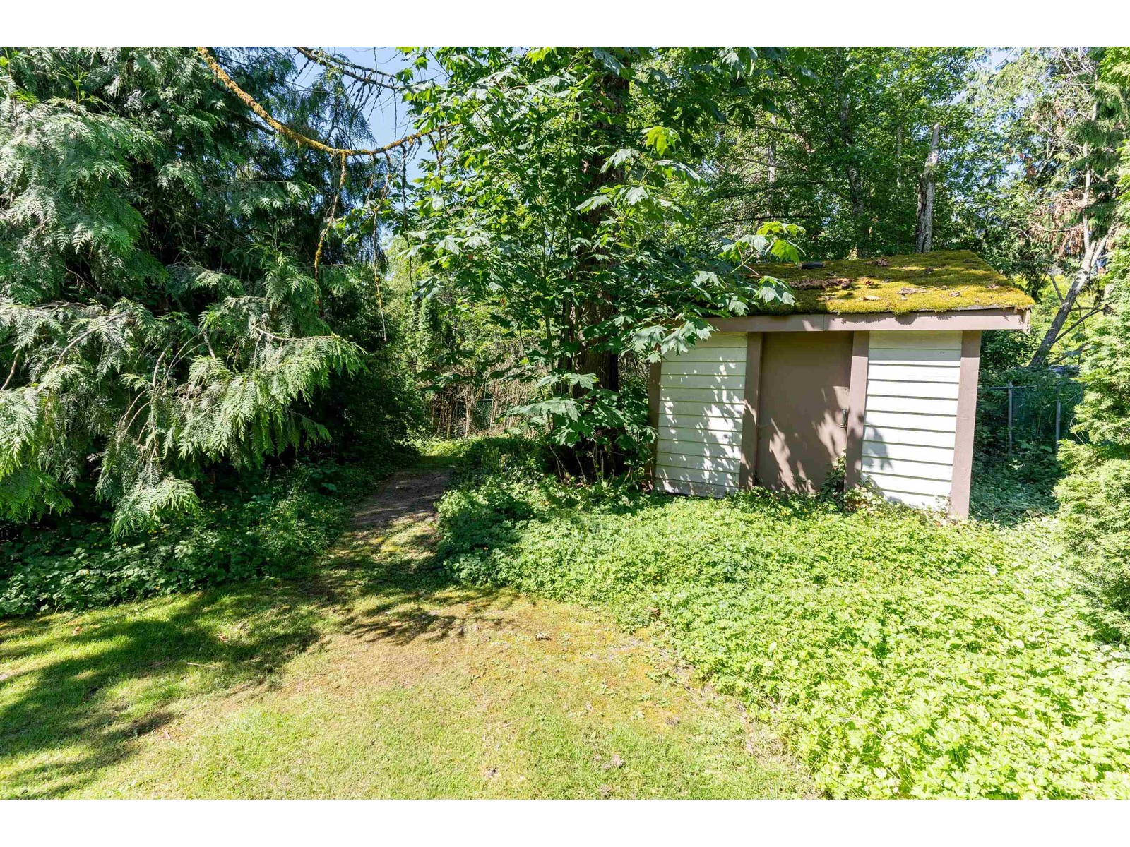 20745 68 AVENUE, Langley real estate listing R2952071