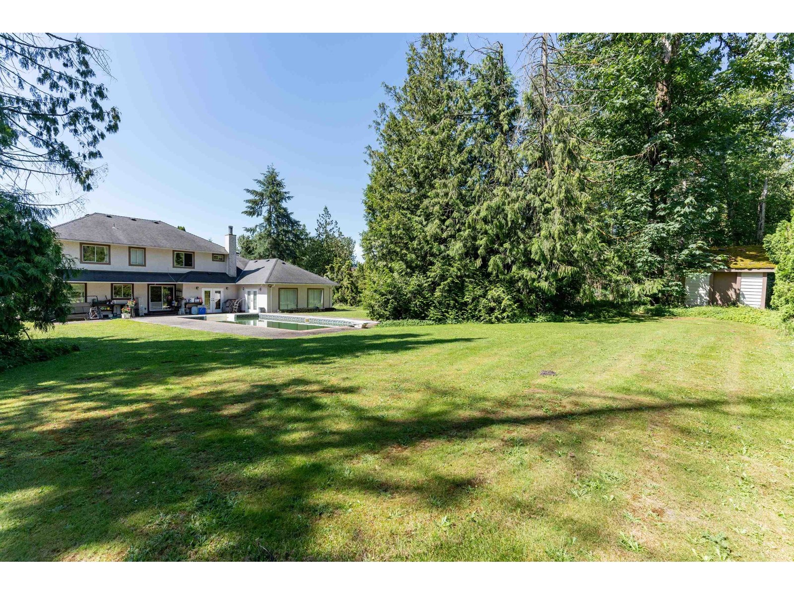 20745 68 AVENUE, Langley real estate listing R2952071