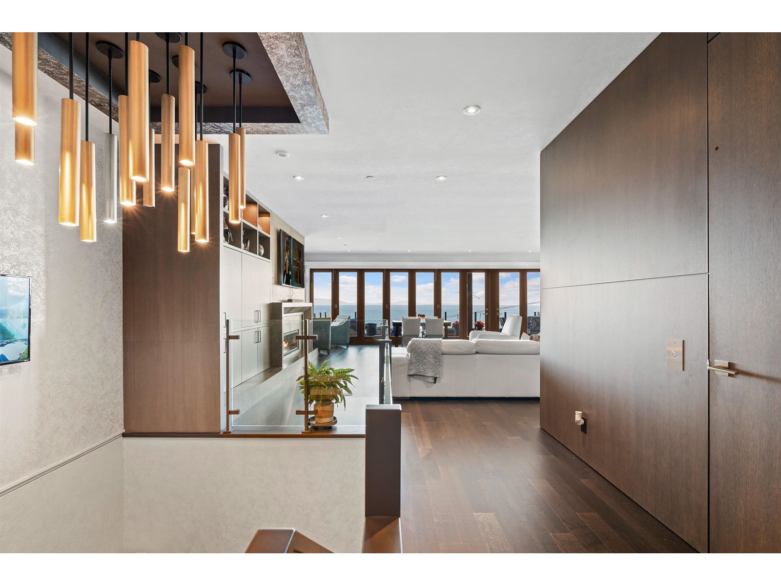 14495 MARINE DRIVE, White Rock real estate listing R2952375