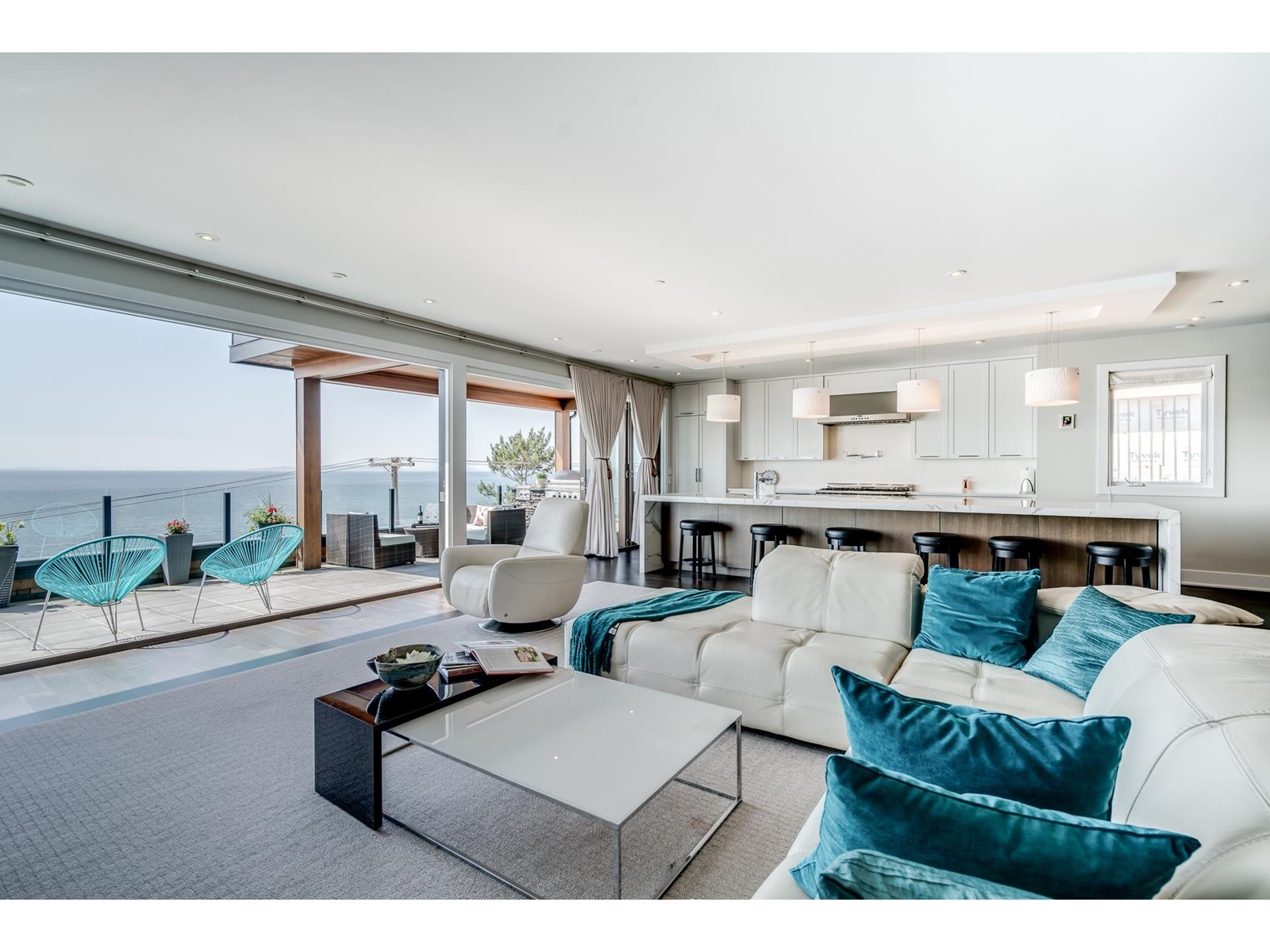 14495 MARINE DRIVE, White Rock real estate listing R2952375