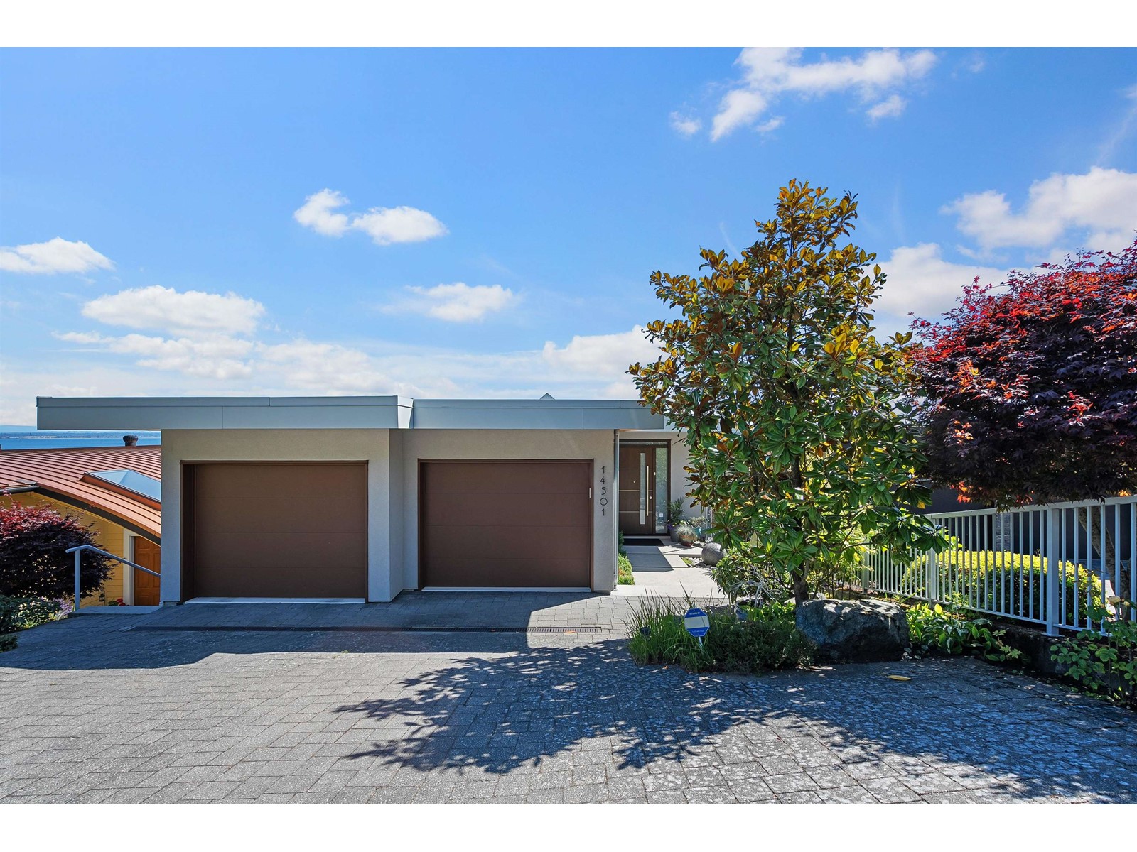 14501 MARINE DRIVE, White Rock real estate listing R2952377