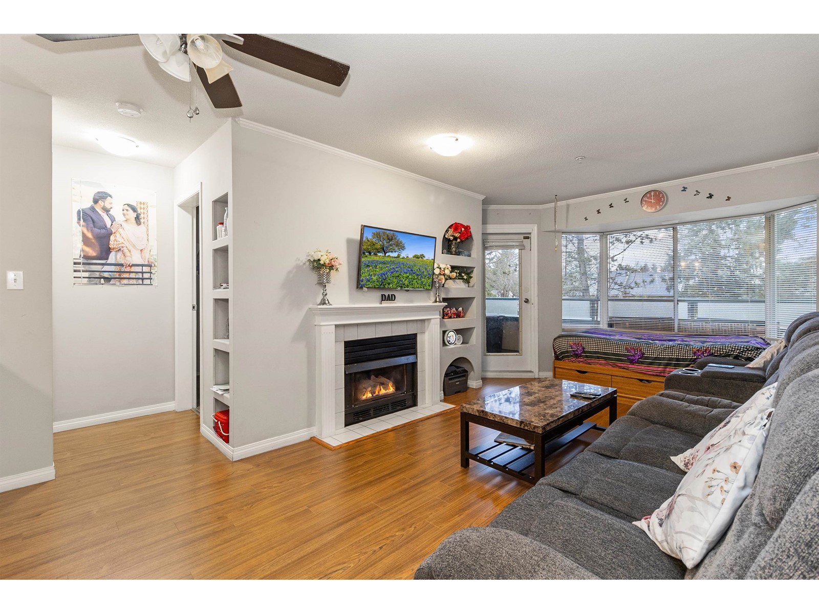 210 2962 TRETHEWEY STREET, Abbotsford real estate listing R2950187