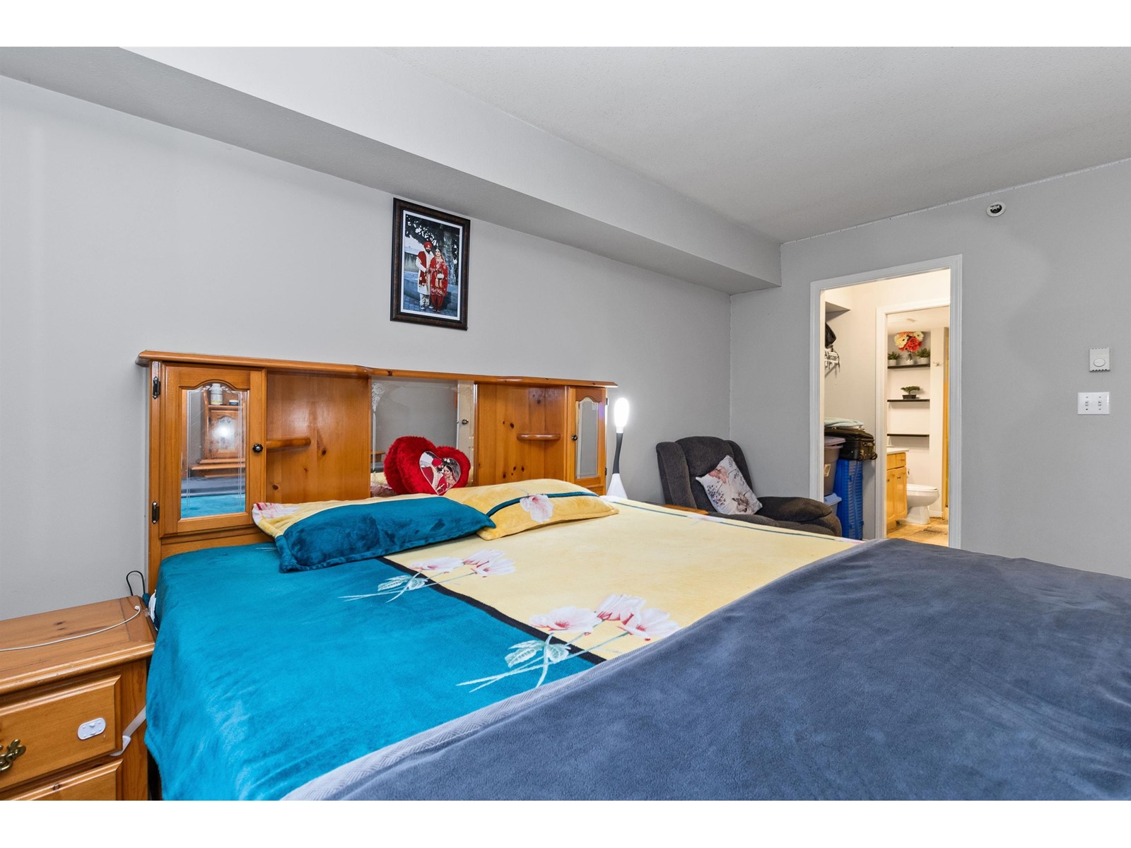 210 2962 TRETHEWEY STREET, Abbotsford real estate listing R2950187