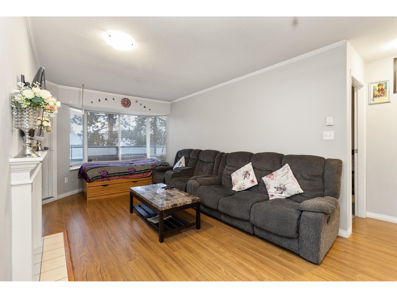 210 2962 TRETHEWEY STREET, Abbotsford real estate listing R2950187