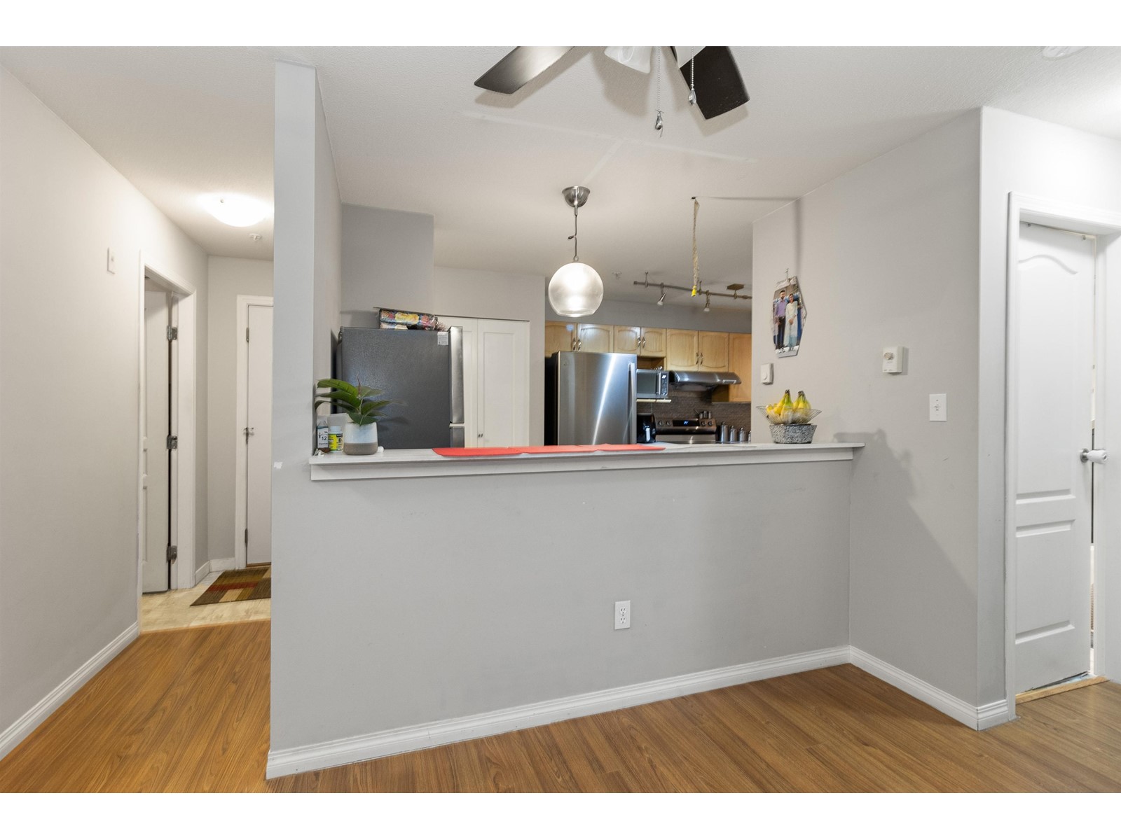210 2962 TRETHEWEY STREET, Abbotsford real estate listing R2950187