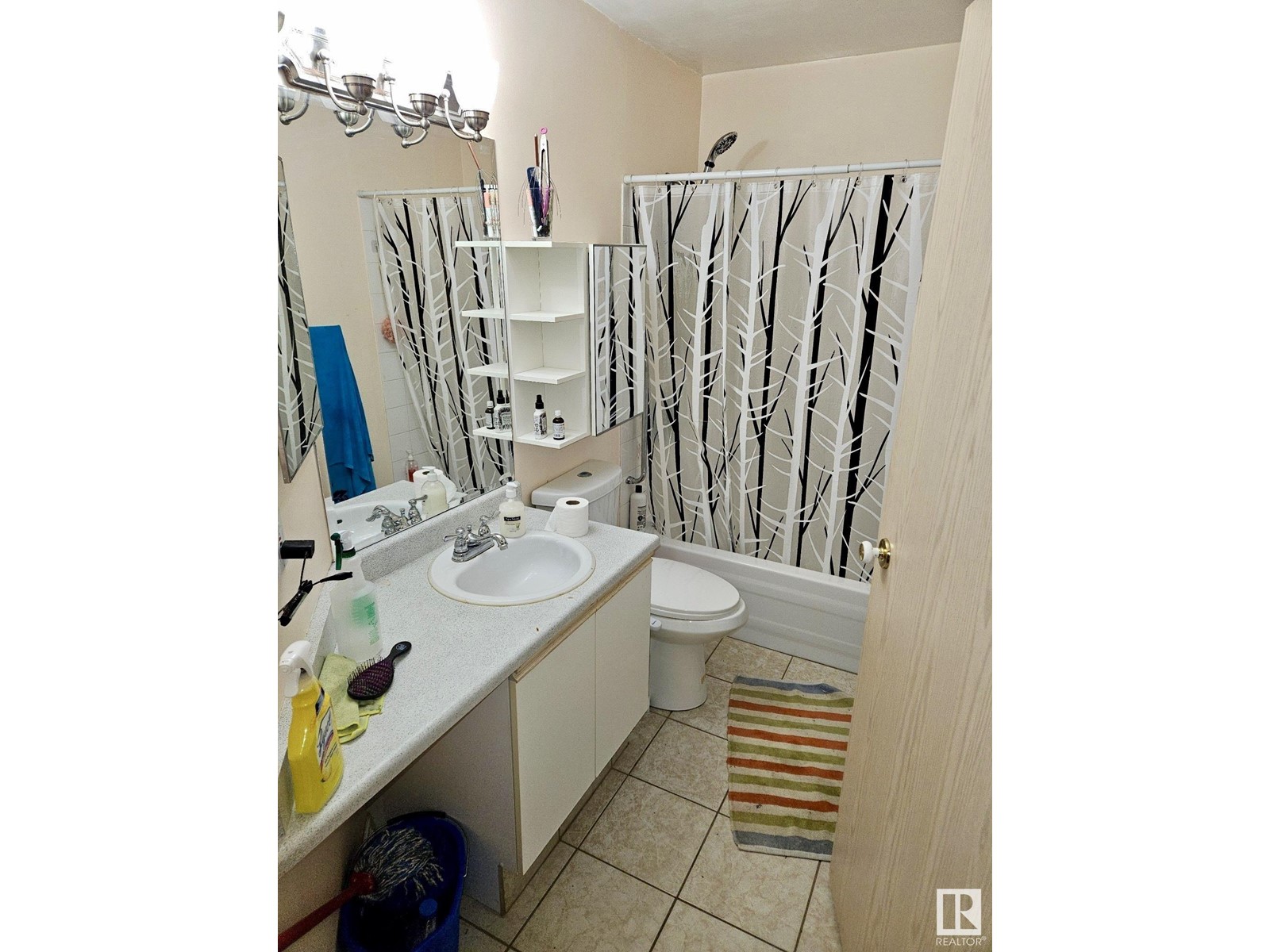 #121 9620 174 ST NW, Edmonton