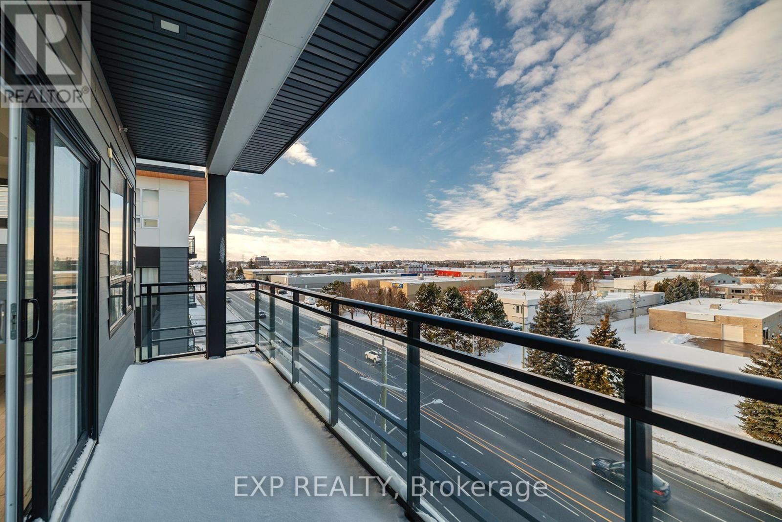 Photo 15 of 501 255 Northfield Drive E, Waterloo ON