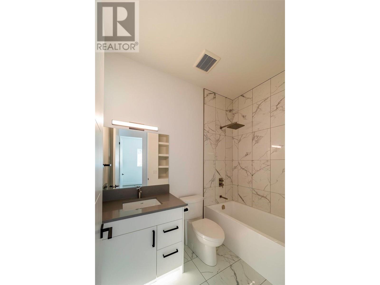  9723 Centrestone Drive, Lake Country