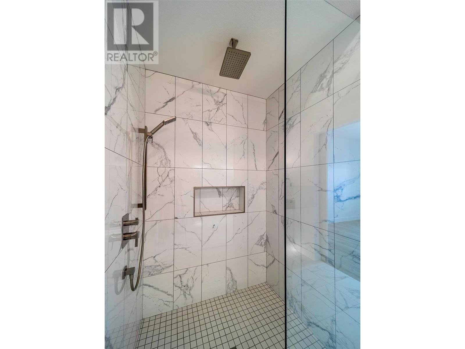  9723 Centrestone Drive, Lake Country