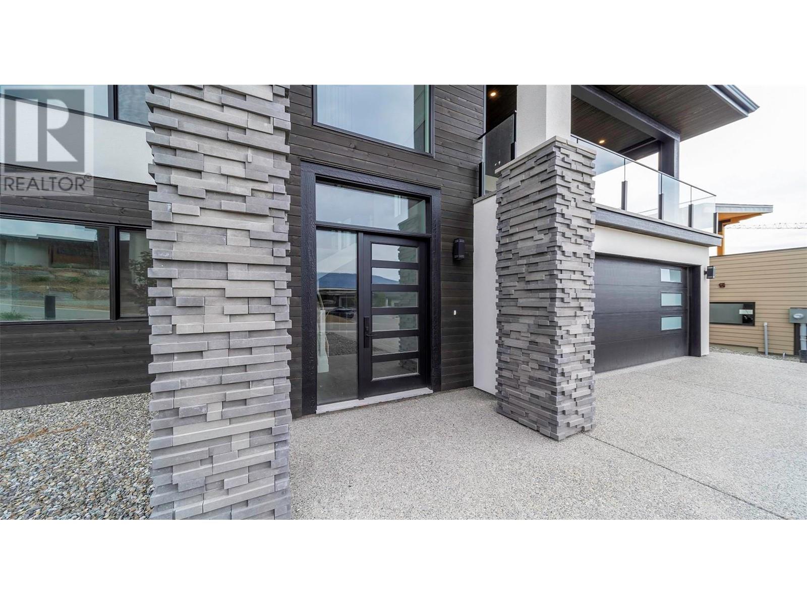  9723 Centrestone Drive, Lake Country