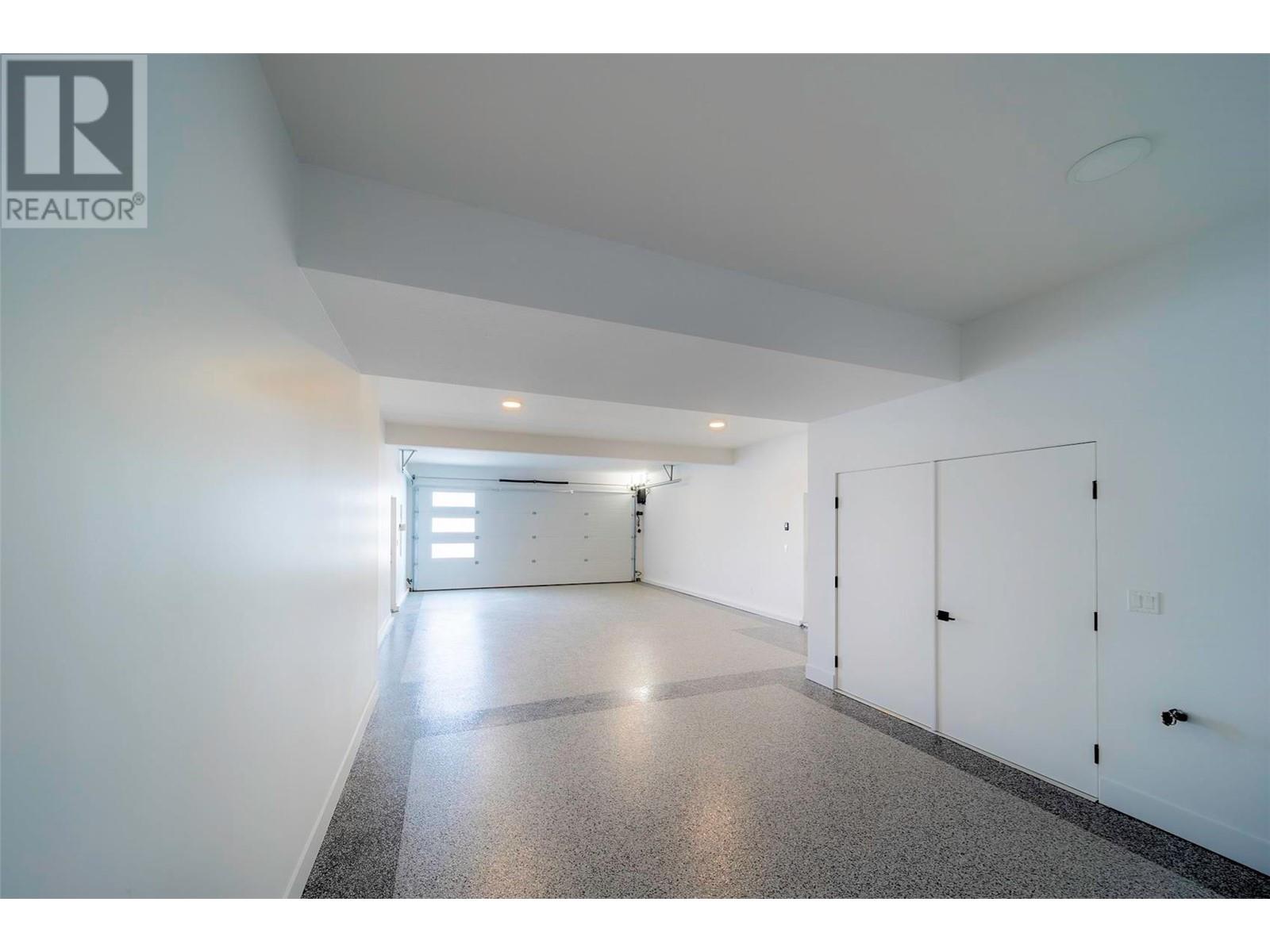  9723 Centrestone Drive, Lake Country