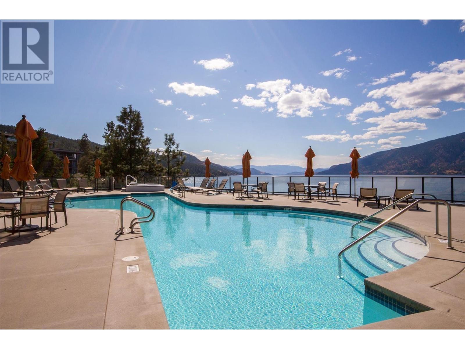  9723 Centrestone Drive, Lake Country