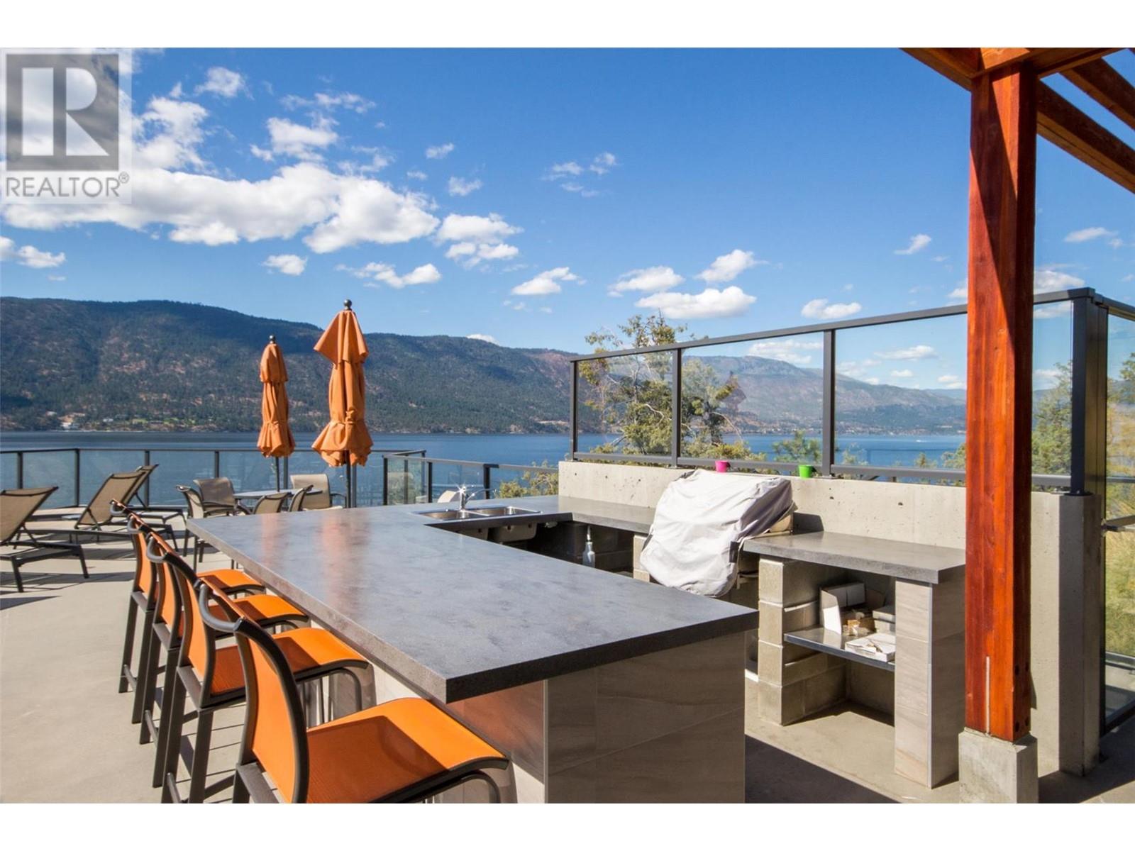  9723 Centrestone Drive, Lake Country