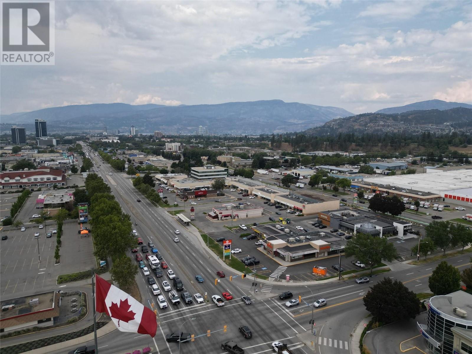 3a 2090 Harvey Avenue, Kelowna