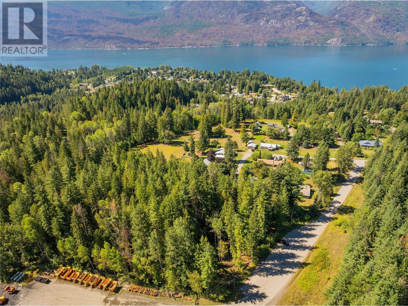 Photo 2 of 1141 Denver Siding Road E, New Denver BC