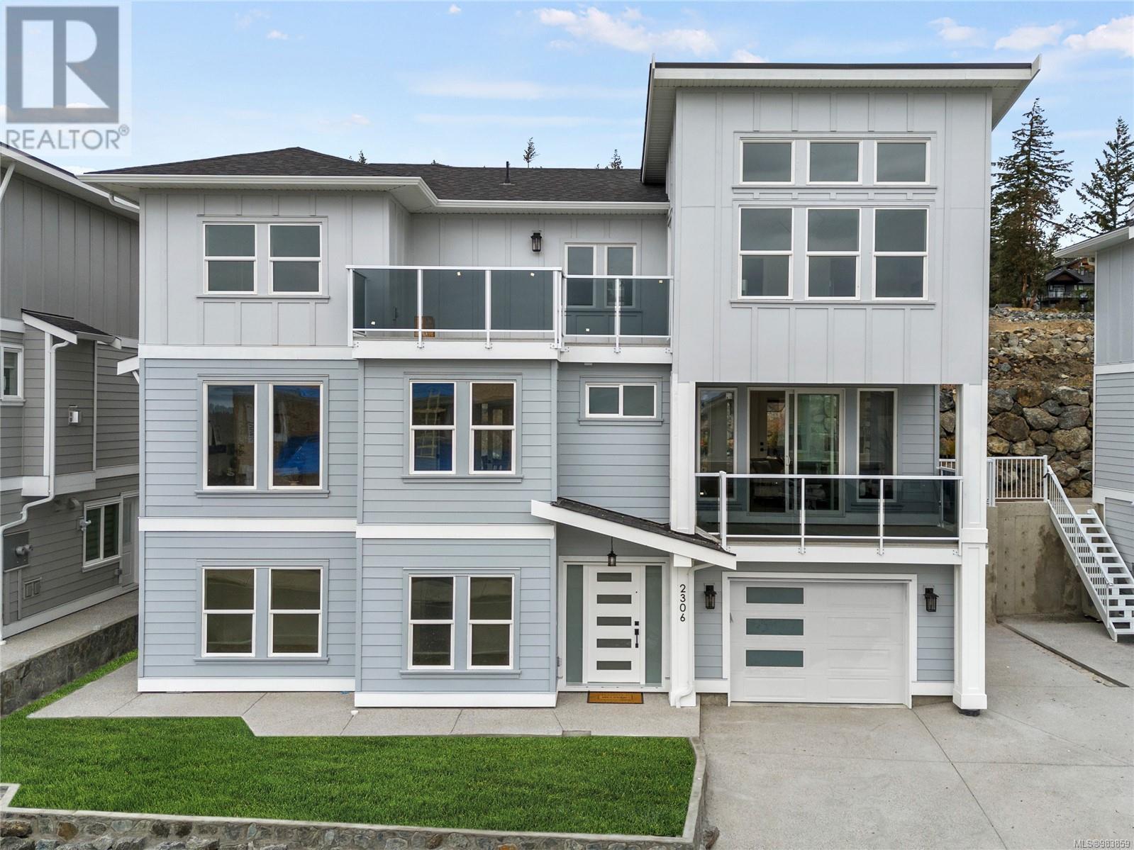 2306 Hudson Terr, Sooke