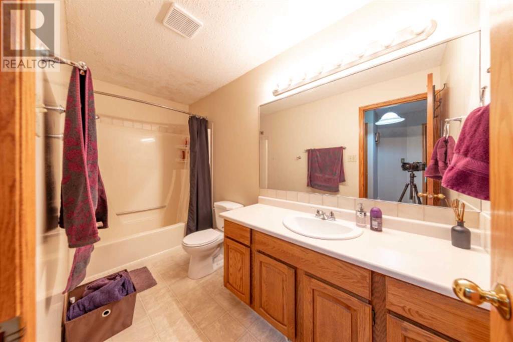 Photo 46 of 3801 57 A Avenue, Lloydminster AB