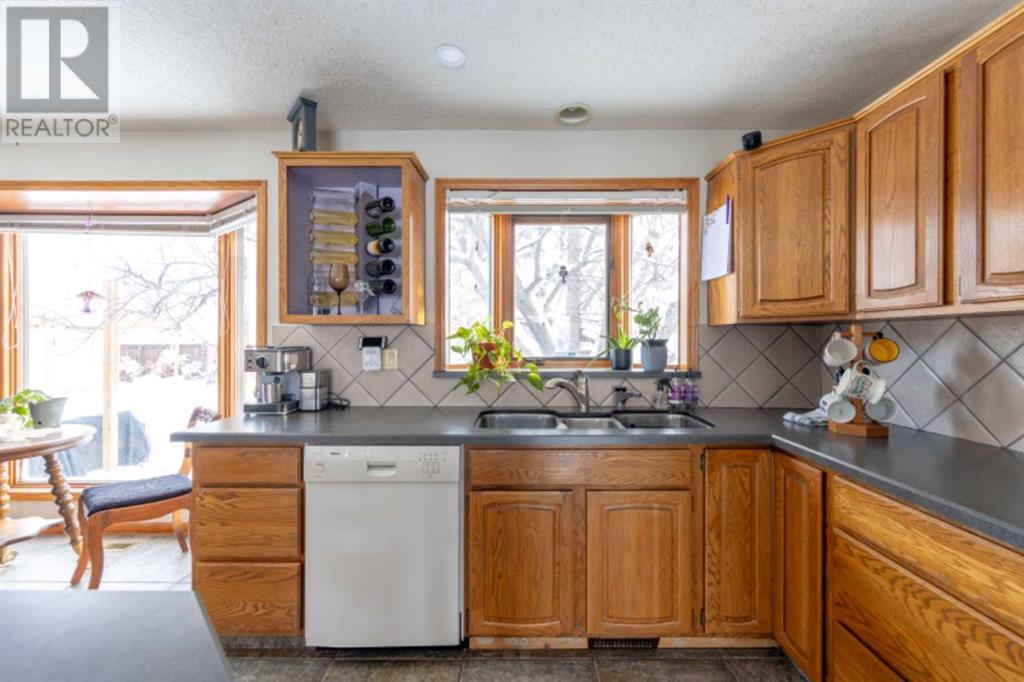 Photo 5 of 3801 57 A Avenue, Lloydminster AB