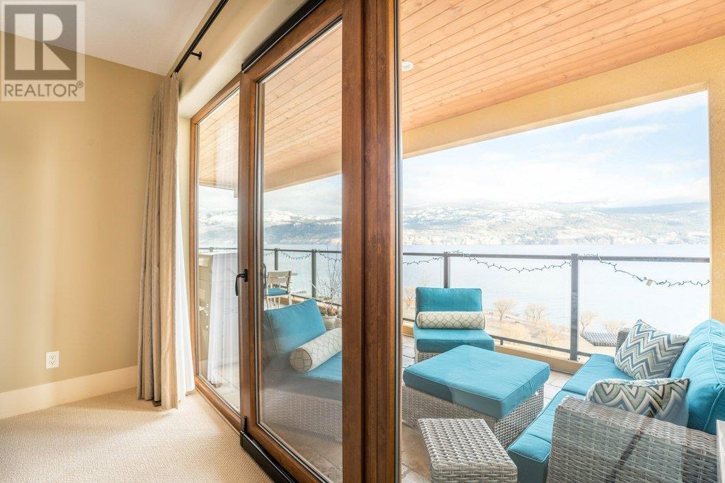 207 14419 Downton Avenue, Summerland